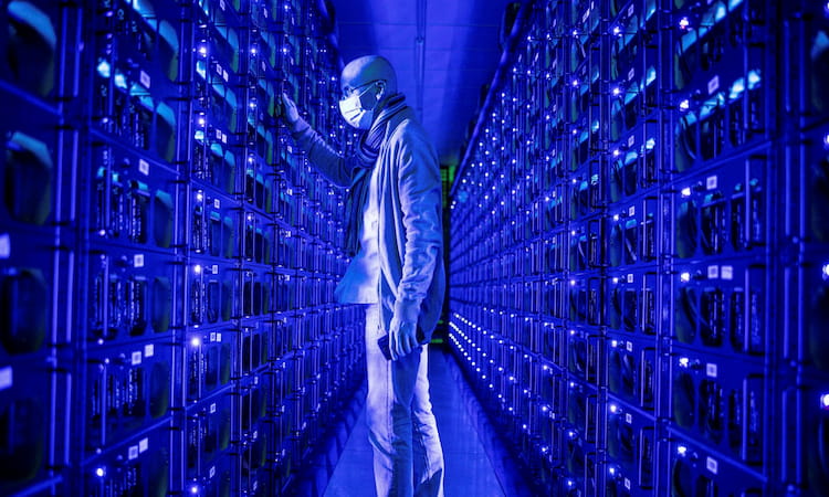 استخراج ارز دیجیتال در فارم
